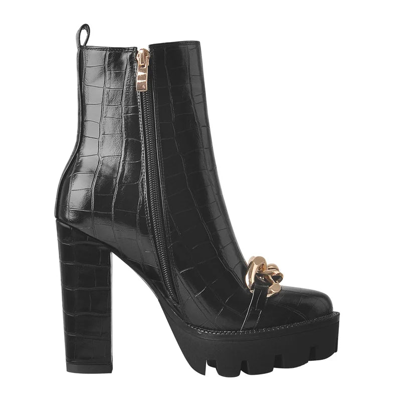 Boots Queen Chainy (Black)