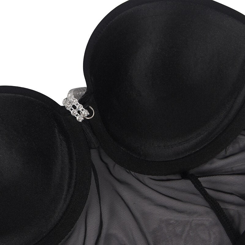 Body Queen Saha - The Drag Queen Closet