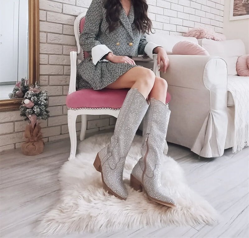 Boots Queen Glosswanda - The Drag Queen Closet