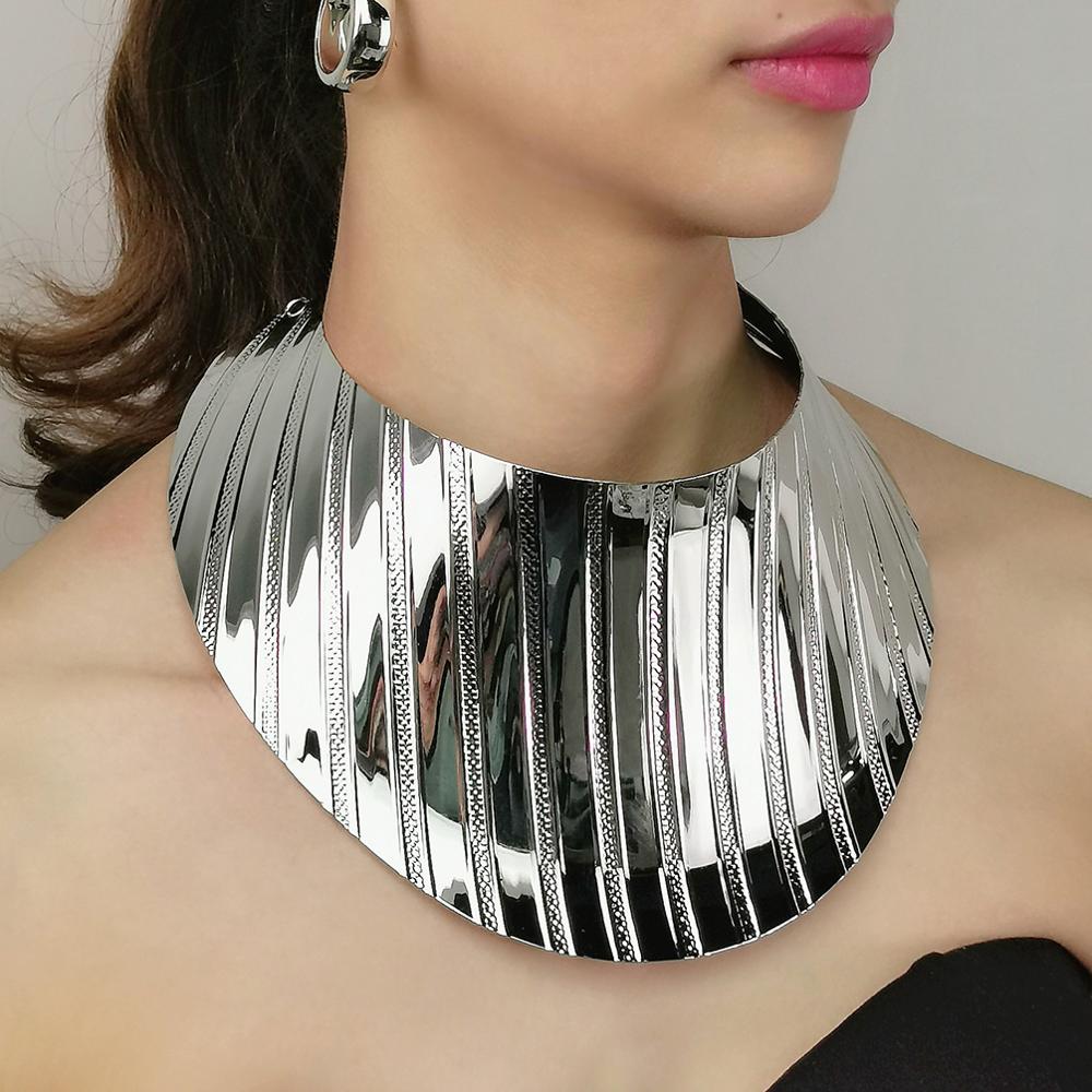 Choker Queen Khamina (2 Colors) - The Drag Queen Closet