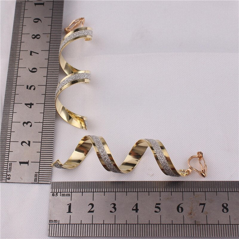 Clip Earrings Queen Curl (3 Colors) - The Drag Queen Closet