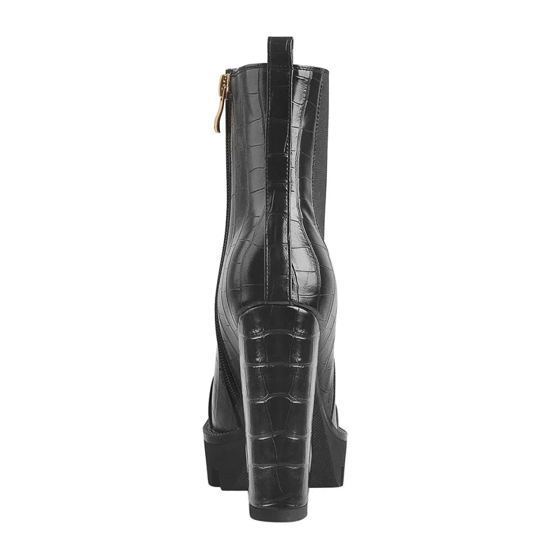 Boots Queen Chainy (Black)