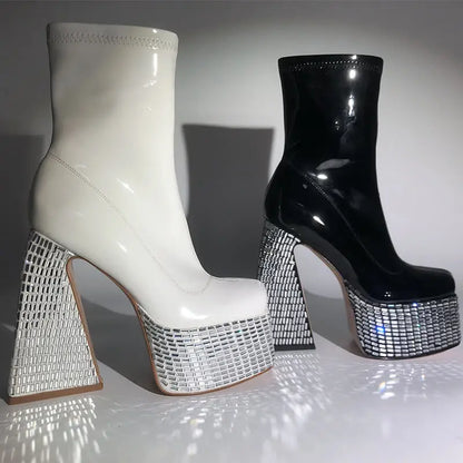 Boots Queen Dandelion (2 Colors)