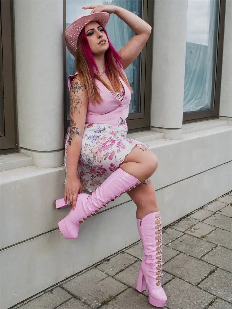 Boots Queen Petunia (2 Colors)