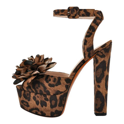 Sandals Queen Edelweiss (2 colors)