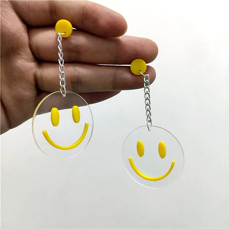 Stud Earrings Queen Smiley