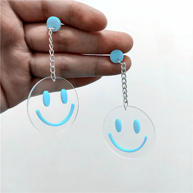 Stud Earrings Queen Smiley