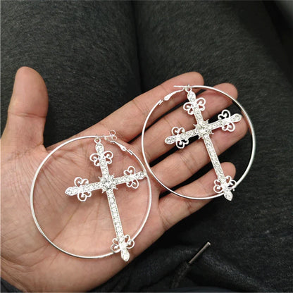 Stud Earrings Queen Cross