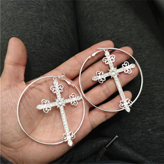 Stud Earrings Queen Cross