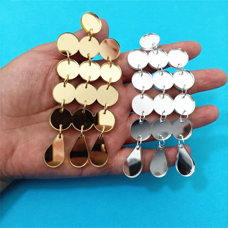 Stud Earrings Queen Dots