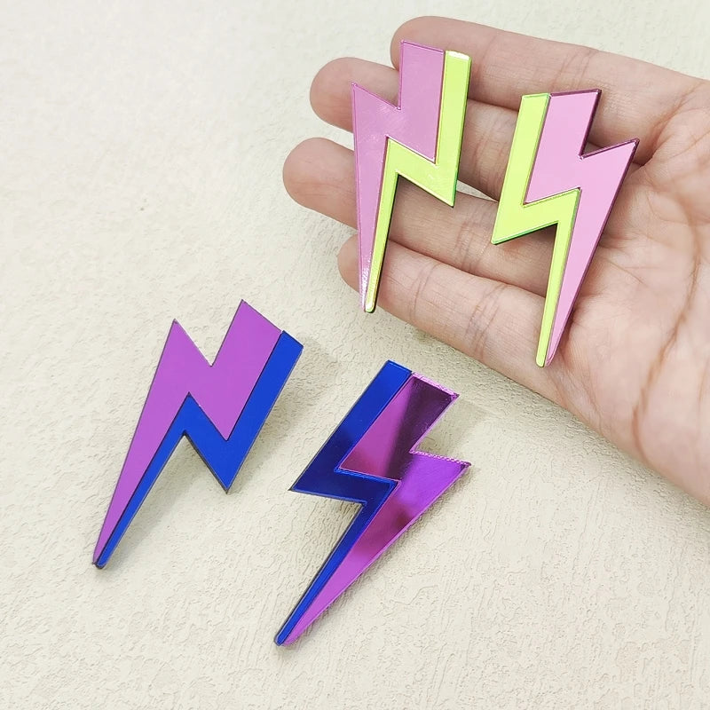Stud Earrings Queen Thunderbolt