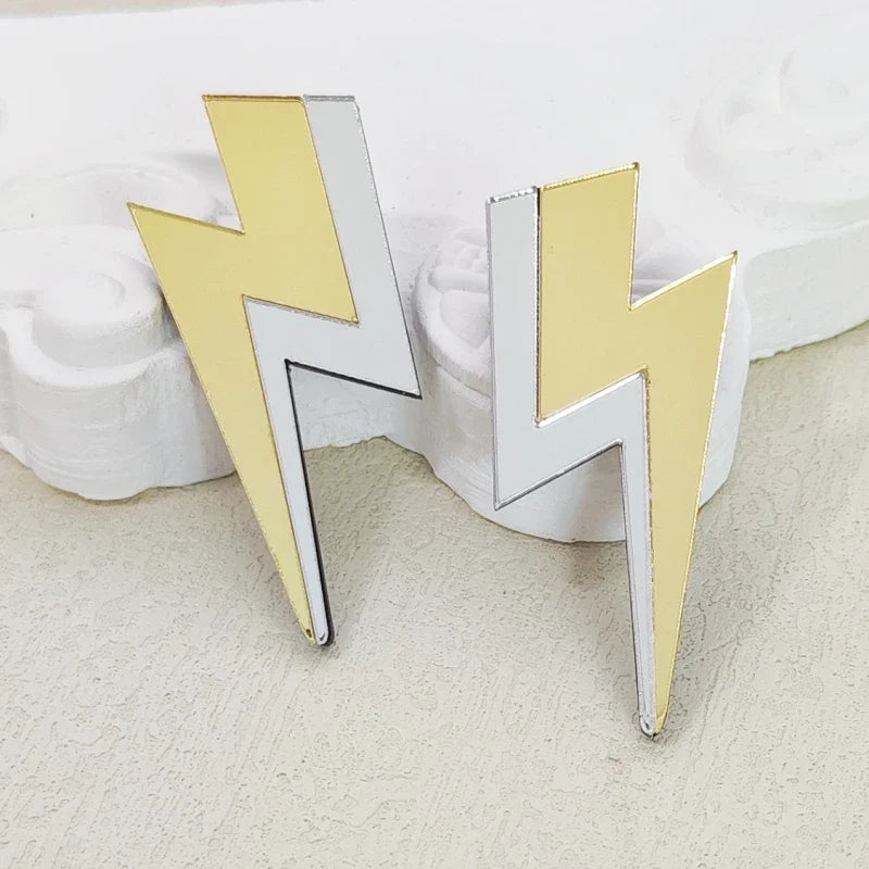 Stud Earrings Queen Thunderbolt