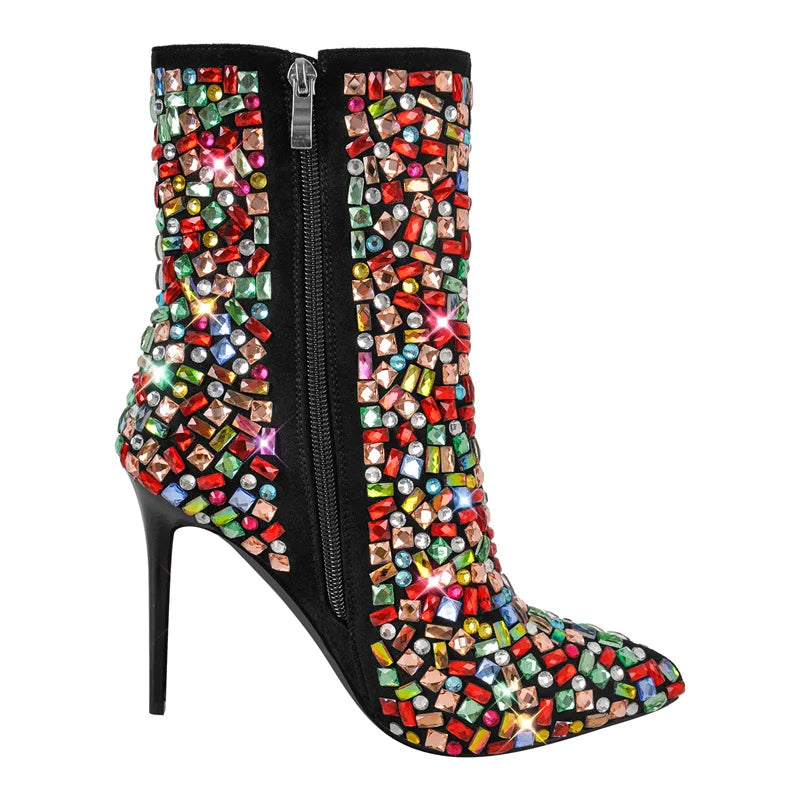 Boots Queen Suckle