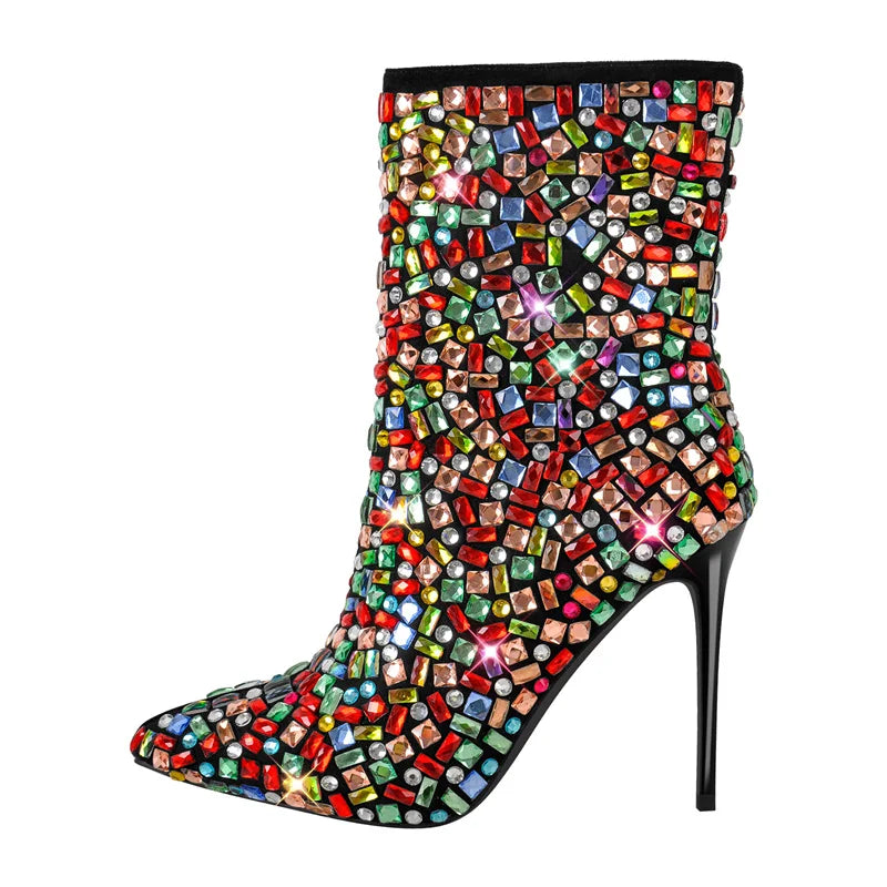 Boots Queen Suckle