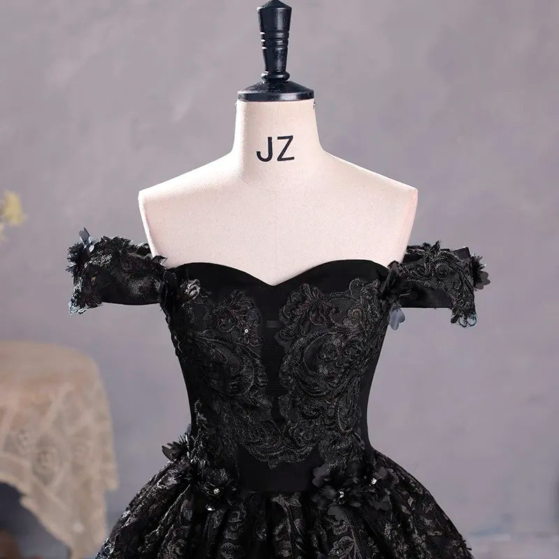 Evening Dress Queen Daisy