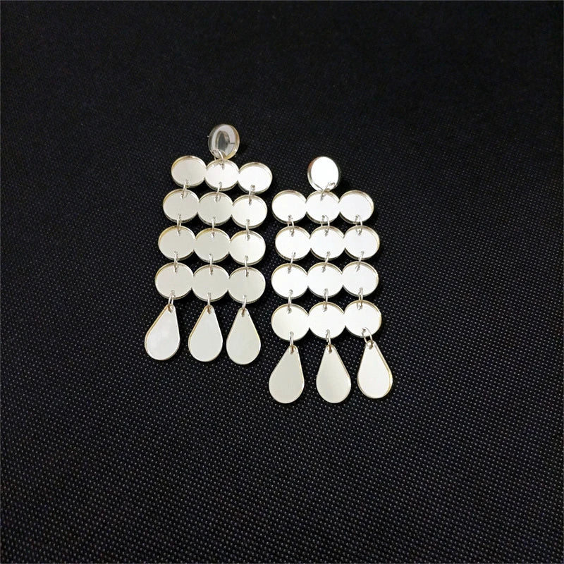 Stud Earrings Queen Dots