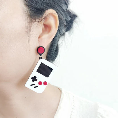 Stud Earrings Queen Console