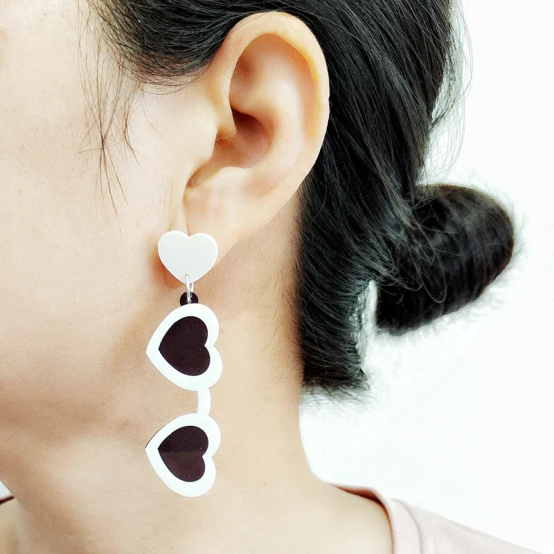 Stud Earrings Queen Sunglasses