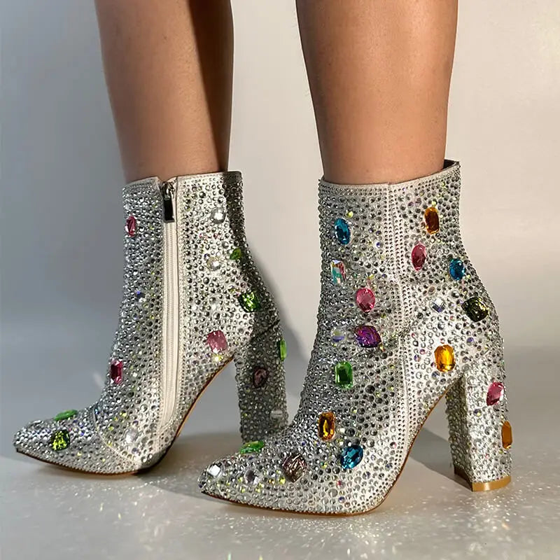 Boots Queen Crokus (3 Colors)