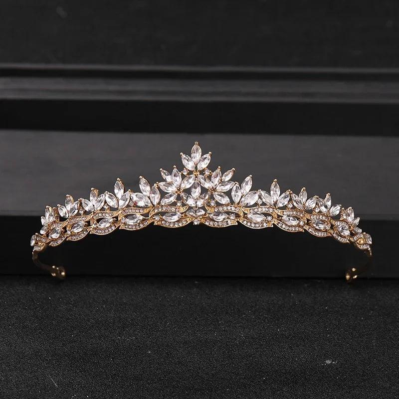 Tiara Queen Hestia