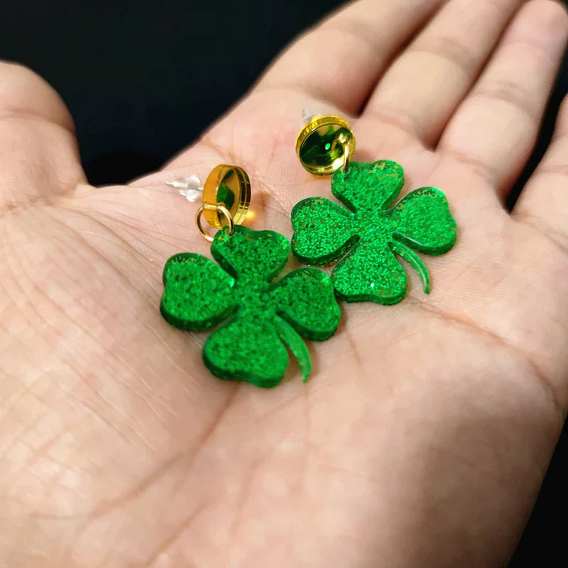 Stud Earrings Queen Clover