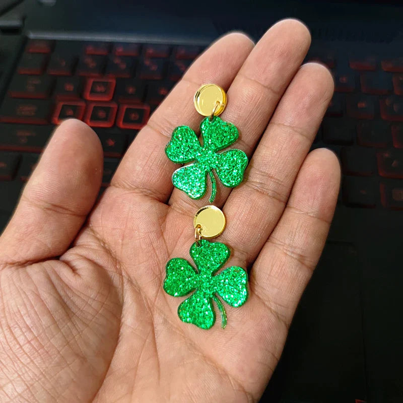 Stud Earrings Queen Clover