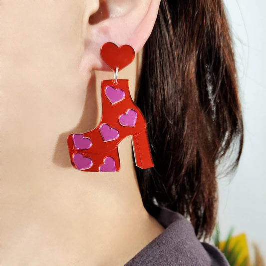 Stud Earrings Queen Boots