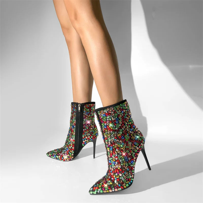Boots Queen Suckle