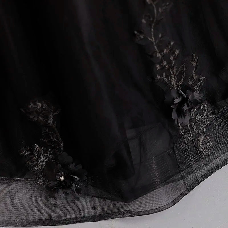 Evening Dress Queen Daisy