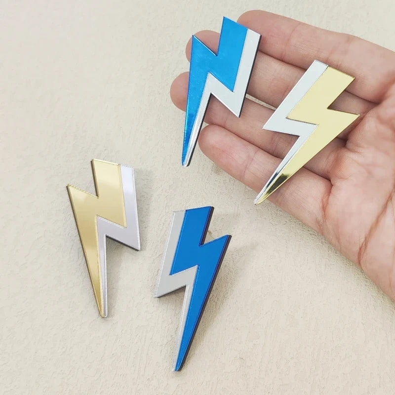 Stud Earrings Queen Thunderbolt