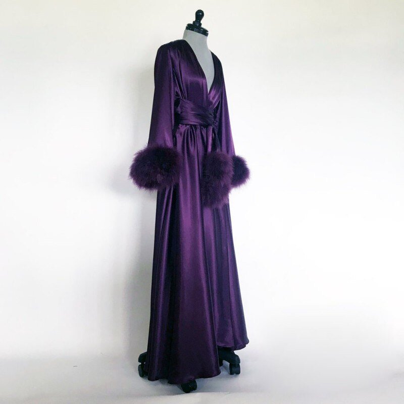 Dressing Gown Queen Uculus - The Drag Queen Closet