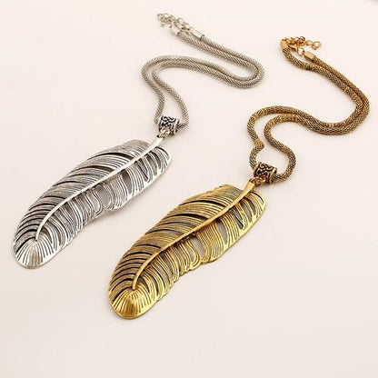 Necklace Drag Feather (Golden or Silvery) - The Drag Queen Closet