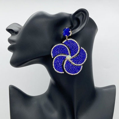 Stud Earrings Queen Rawa (6 Colors) - The Drag Queen Closet