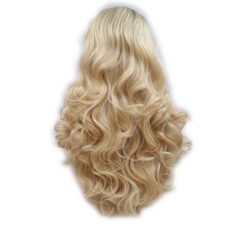 Wig Queen Jennifer – The Drag Queen Closet